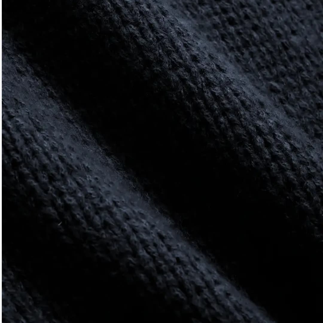 Bart – Stylish Knitted Sweater